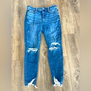 American Eagle High Rise Dream Jean Jegging- Size 12